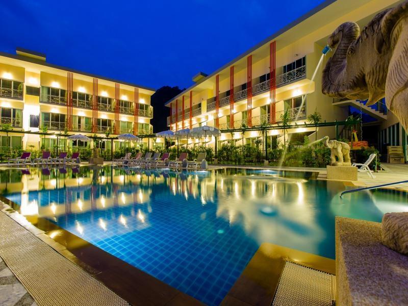 Trend Kamala Resort Buitenkant foto